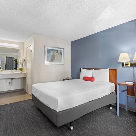 Good Nite Inn Calabasas Buitenkant foto