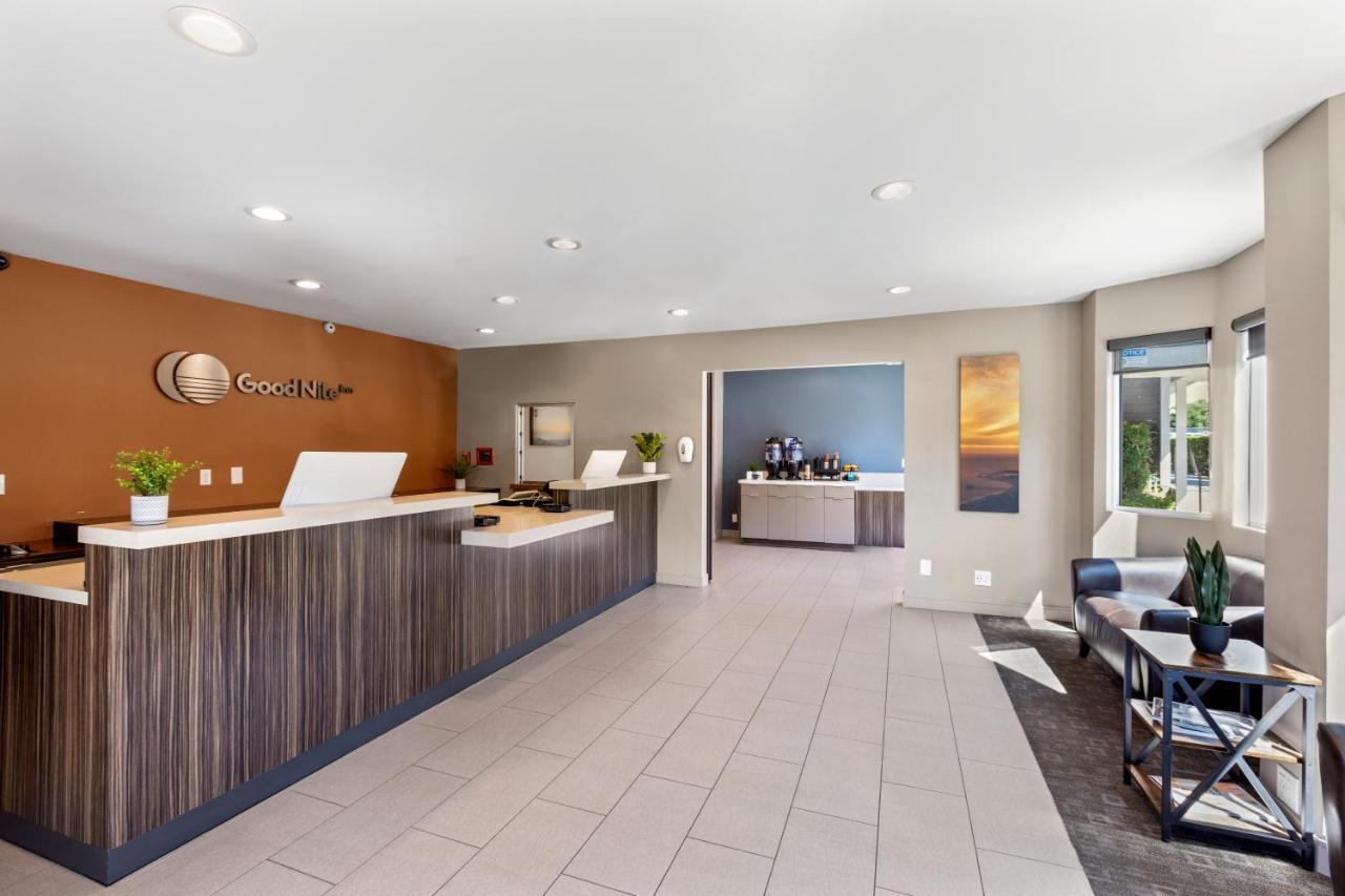 Good Nite Inn Calabasas Buitenkant foto
